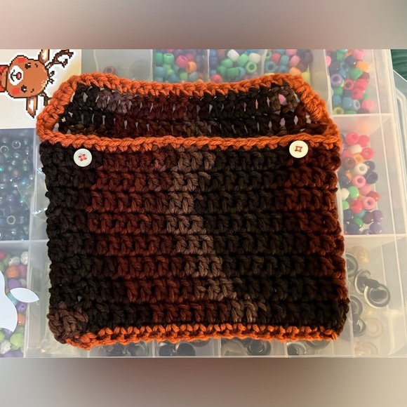 Crocheted Pouch ⭐️ - Picture 4 of 5